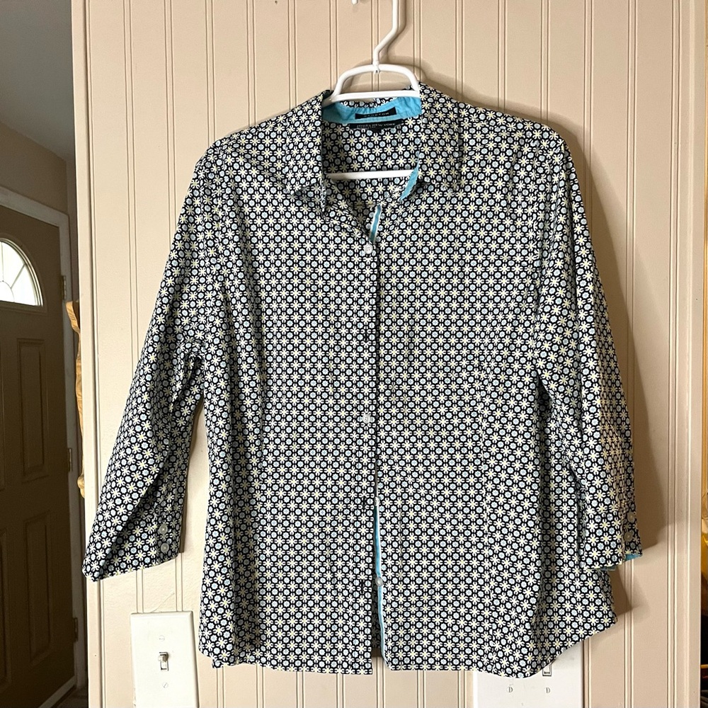 Jones New York colorful geometric pattern button up blouse women’s size XL